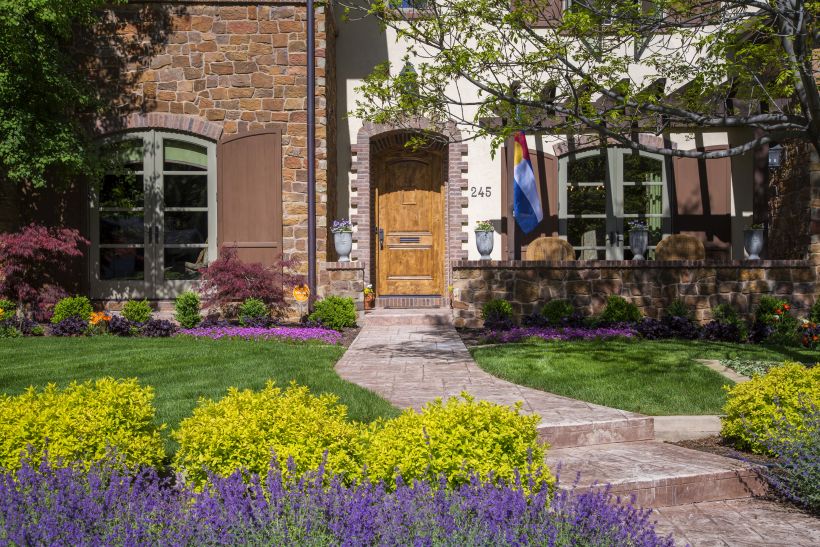 Hilltop Denver Charming Homes Amidst Lush Park and Parkways